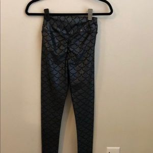 Abs2bfitness mermaid leggings